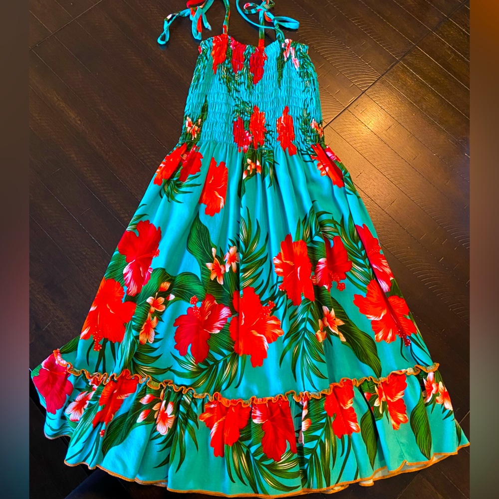 Hawaiian Dress 🌺
